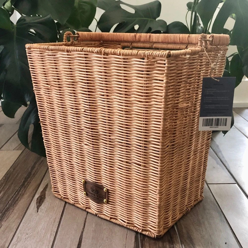 Wicker Bicycle Rear Basket, Proper Velo Quick Release Bike Pannier (Seconds)